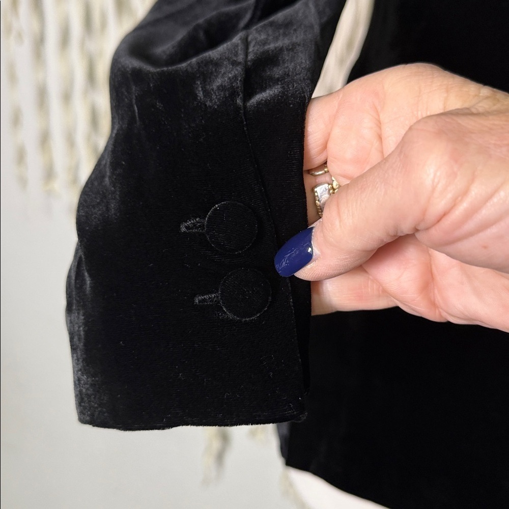 L'Agence Black Velvet Chamberlain Blazer Size 2 - Picture 11 of 14